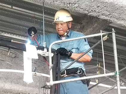 エアコン室内機と室外機
